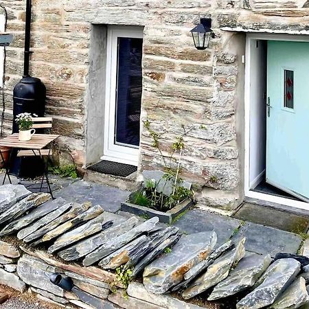 The Walkers' Cwtch Apartment Ffestiniog Bagian luar foto
