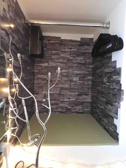 The Walkers' Cwtch Apartment Ffestiniog Bagian luar foto